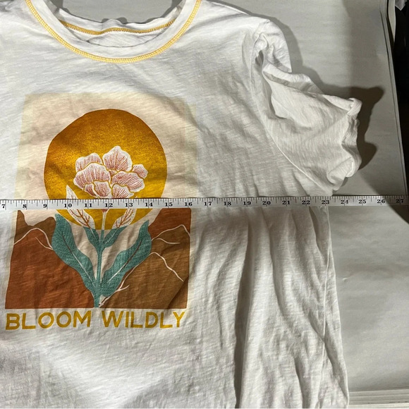 TORRID ~ 100% Cotton ‘Bloom Wildly’ Graphic Tee Relaxed Fit - Picture 7 of 9